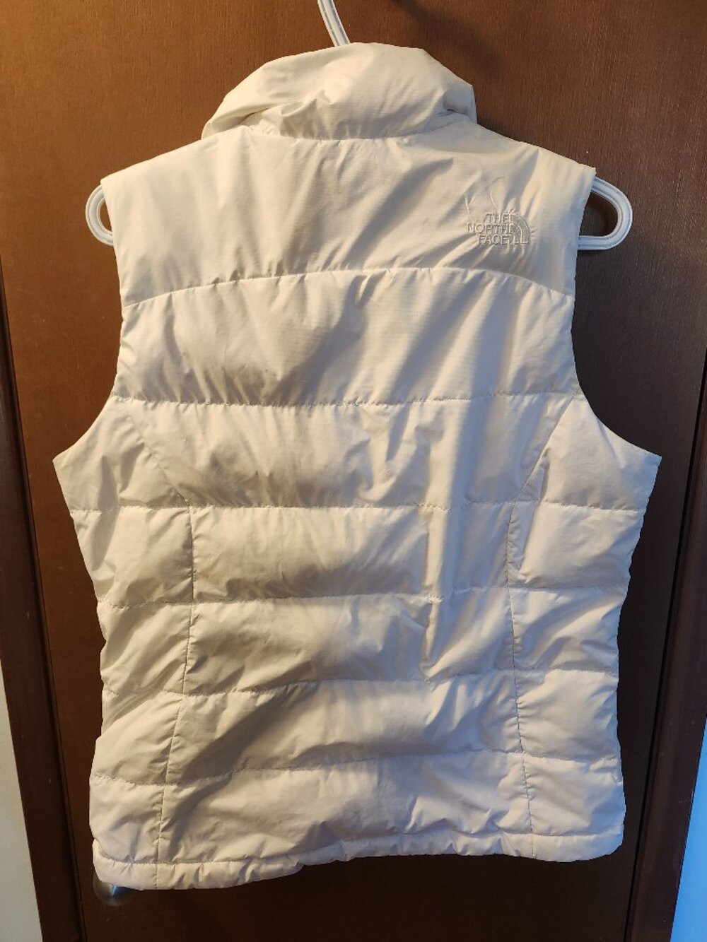 Women's The North Face 700 Goose Down Puffer Vest - Picture 2 of 8